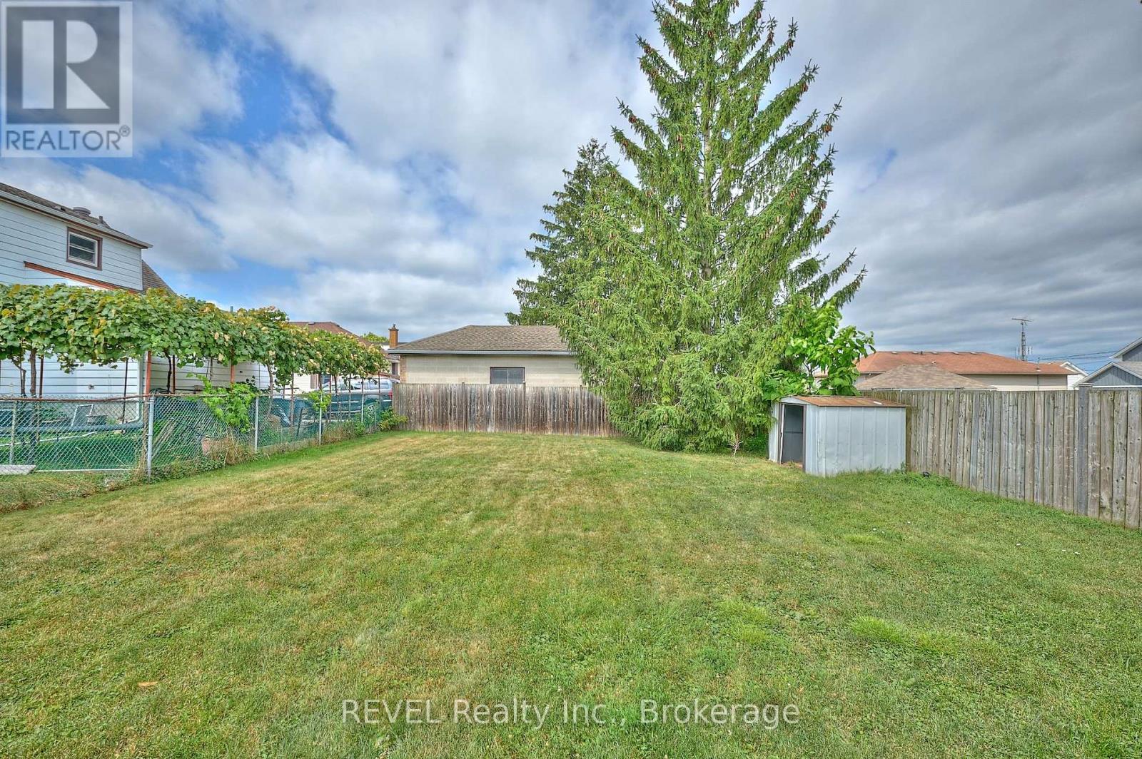 9 Colborne Street, Thorold, Ontario  L2V 3P6 - Photo 26 - X12320404