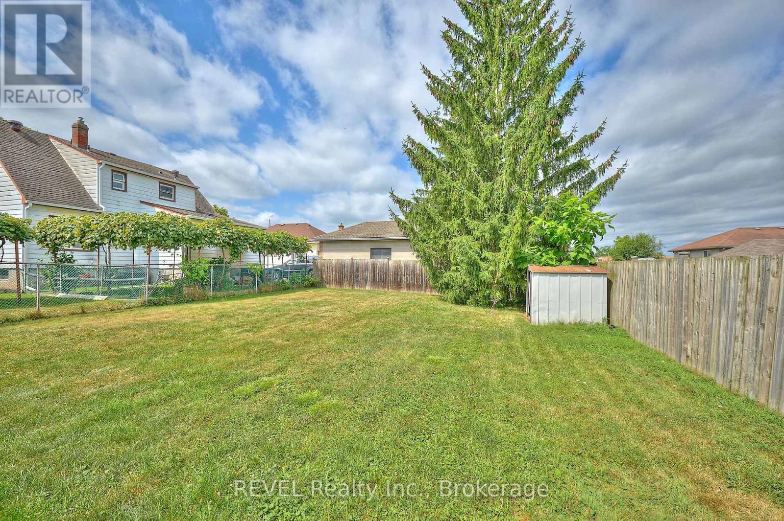 9 Colborne Street, Thorold, Ontario  L2V 3P6 - Photo 27 - X12320404