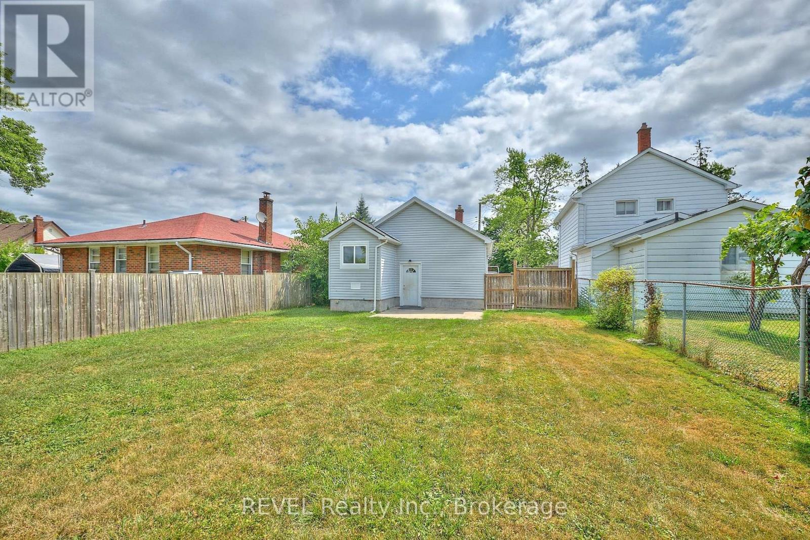 9 Colborne Street, Thorold, Ontario  L2V 3P6 - Photo 28 - X12320404