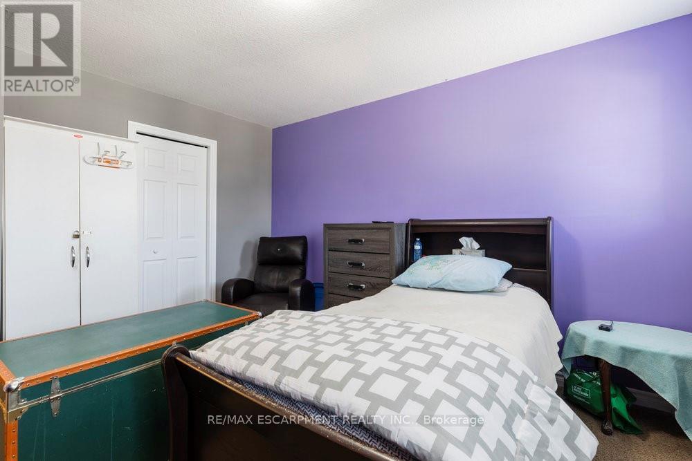 16 Avatar Place S, Hamilton, Ontario  L0R 1W0 - Photo 23 - X12320314