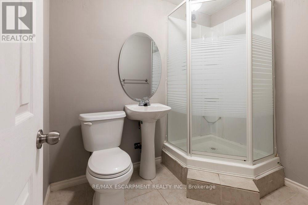 16 Avatar Place S, Hamilton, Ontario  L0R 1W0 - Photo 31 - X12320314