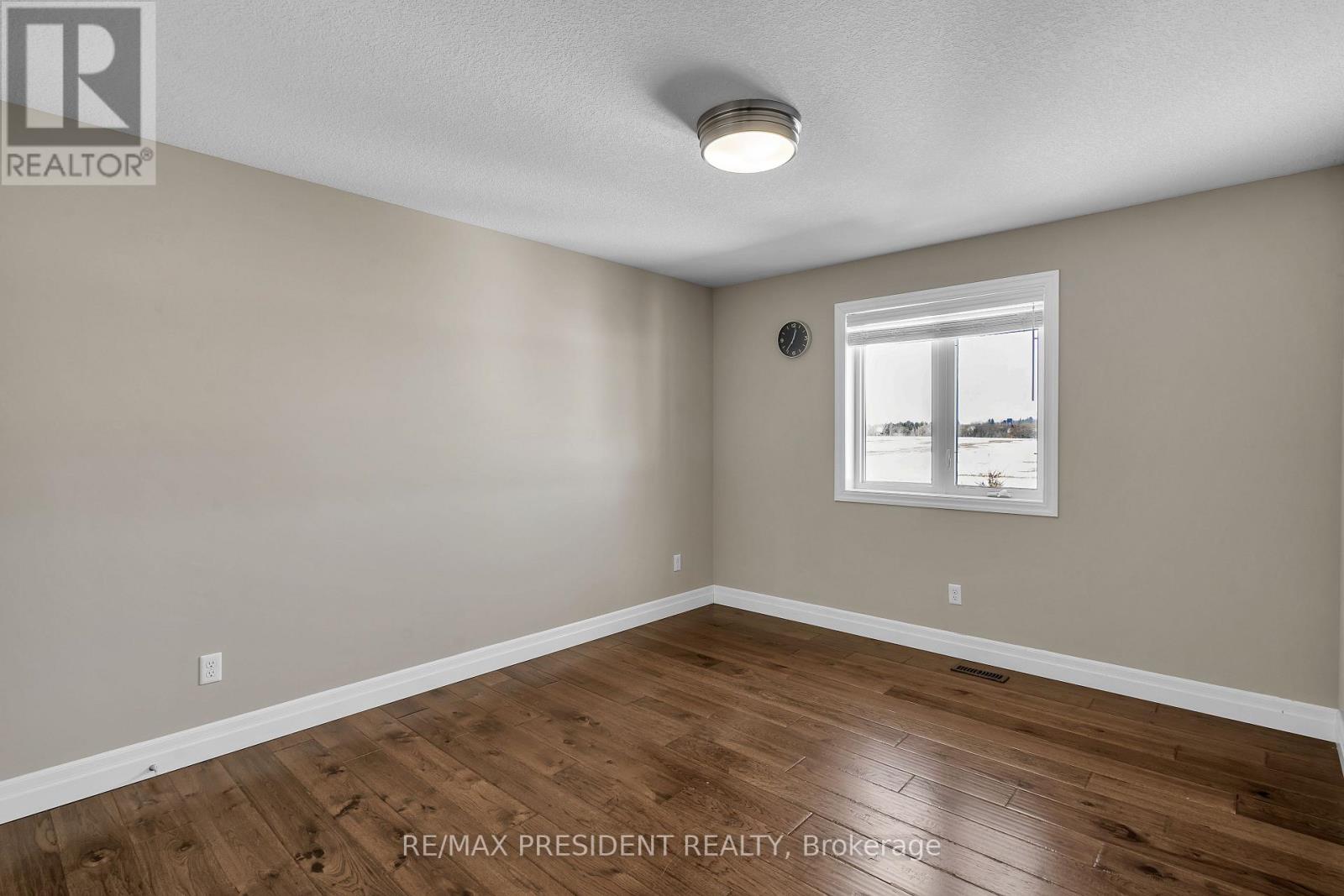 603 Hawthorne Place, Woodstock, Ontario  N4S 0E1 - Photo 32 - X12320324
