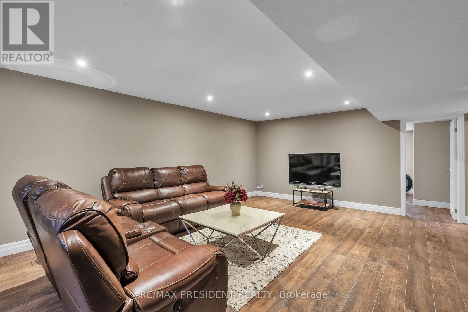 603 Hawthorne Place, Woodstock, Ontario  N4S 0E1 - Photo 38 - X12320324