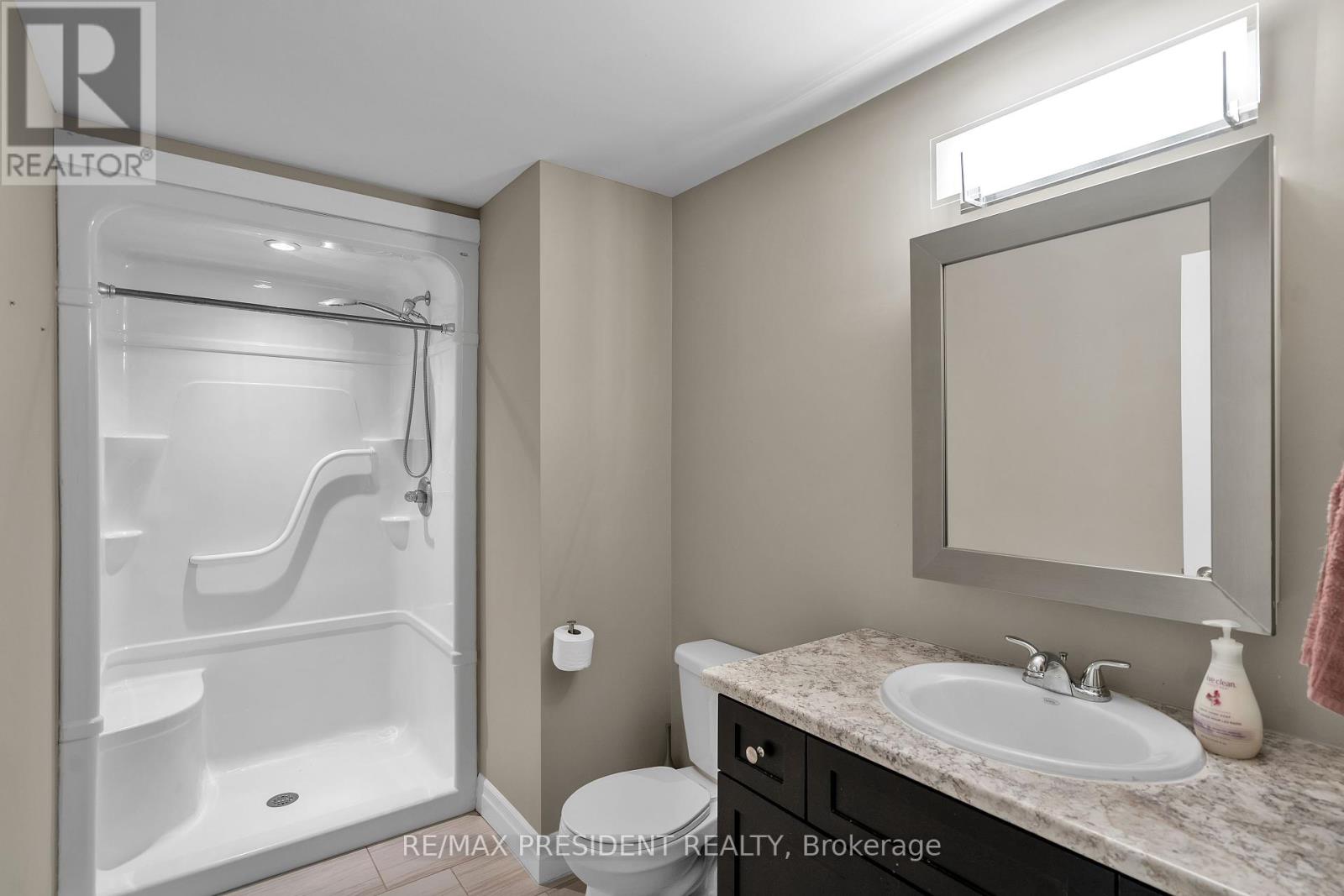 603 Hawthorne Place, Woodstock, Ontario  N4S 0E1 - Photo 42 - X12320324