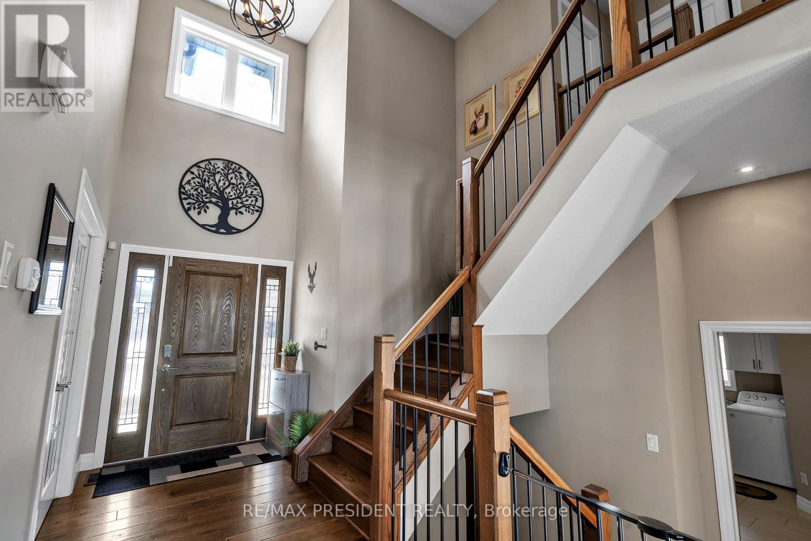 603 Hawthorne Place, Woodstock, Ontario  N4S 0E1 - Photo 5 - X12320324
