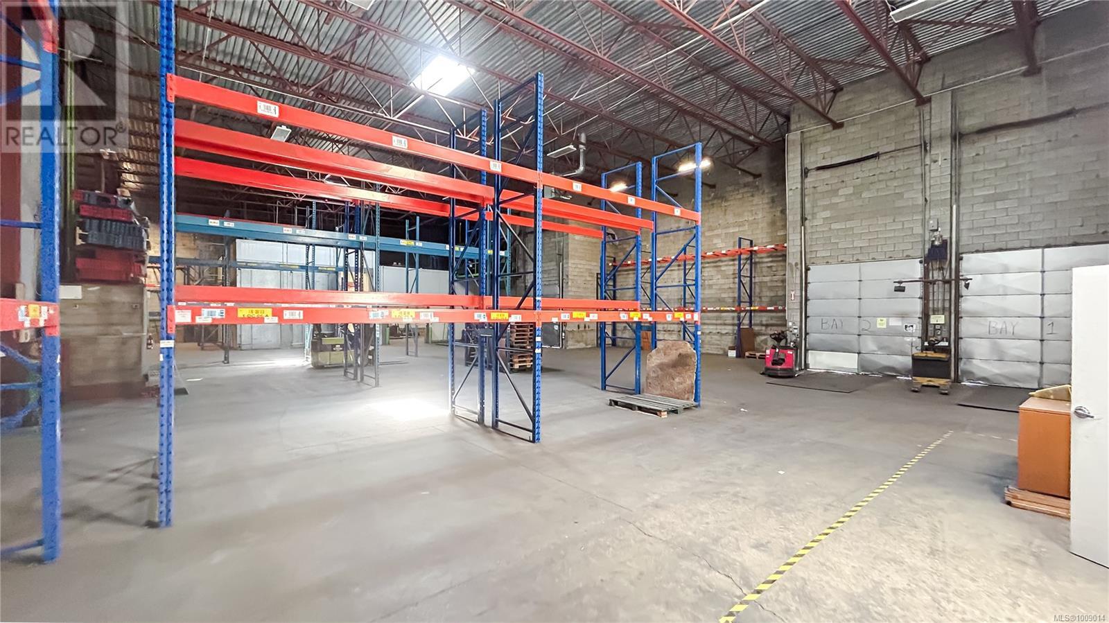 2855 Quesnel St, Victoria, British Columbia  V8T 4K2 - Photo 4 - 1009014