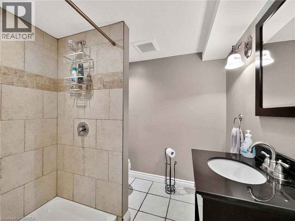 6 Sherry Lane, Brantford, Ontario  N3R 2T2 - Photo 24 - 40756750