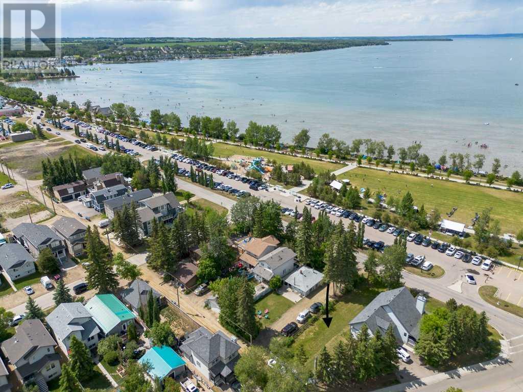 4003 Lakeshore Drive, Sylvan Lake, Alberta  T4S 1B9 - Photo 3 - A2245190