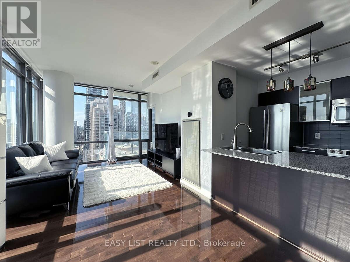 2203 - 37 GROSVENOR STREET, Toronto, Ontario