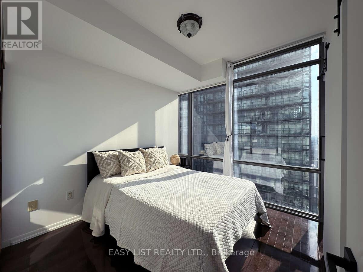 2203 - 37 Grosvenor Street, Toronto, Ontario  M4Y 3G5 - Photo 7 - C12320359