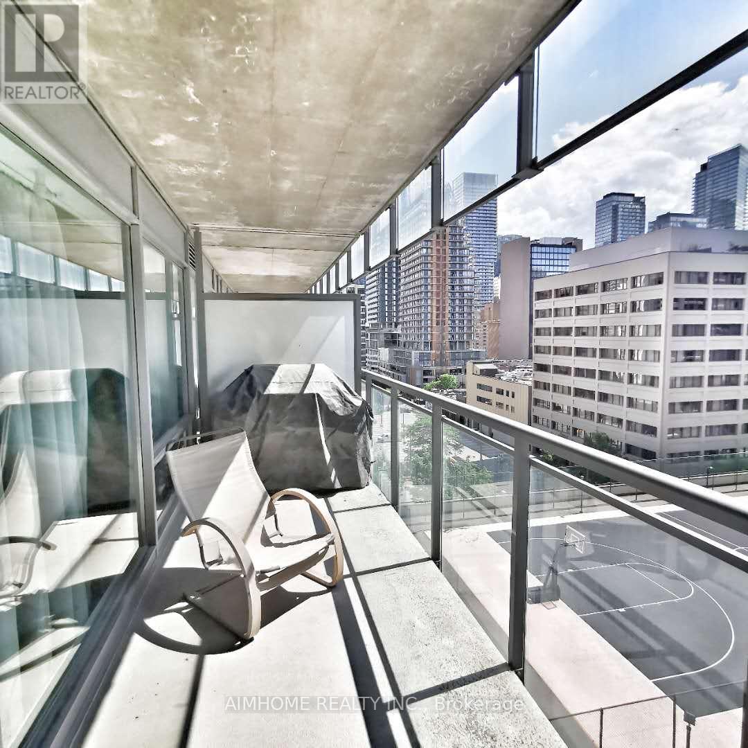 906 - 22 Wellesley Street E, Toronto, Ontario  M4Y 1G3 - Photo 2 - C12320373