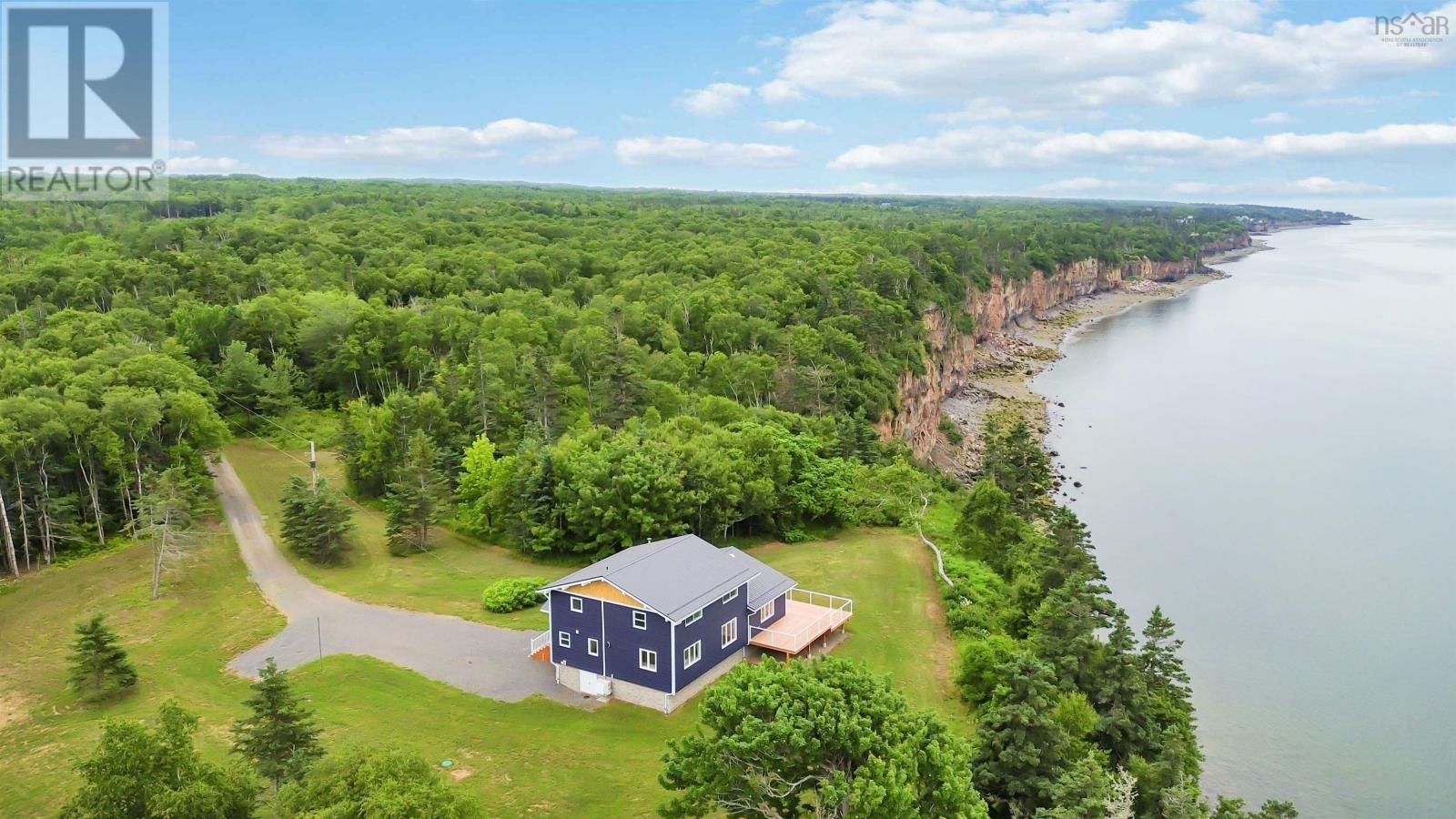 367 Wall Street, Canada Creek, Nova Scotia  B0P 1V0 - Photo 1 - 202517584