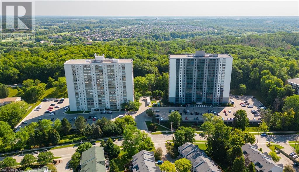 Property at 55 GREEN VALLEY Drive Unit# 210 image 4