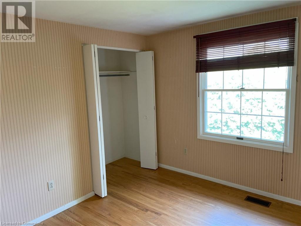 30 Lanscott Place, Hamilton, Ontario  L8K 5G6 - Photo 11 - 40755652