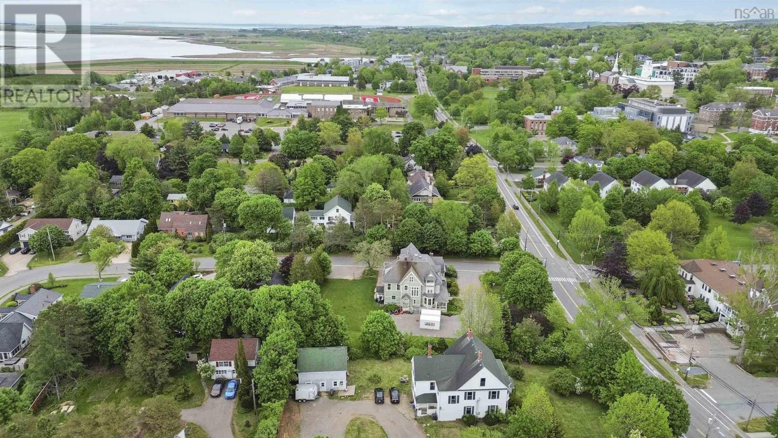 606 Main Street, Wolfville, Nova Scotia  B4P 1E8 - Photo 45 - 202513400