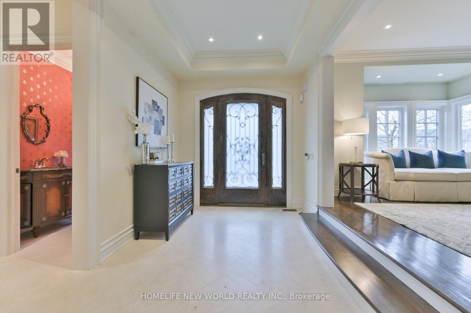 Property at 33 EVITA COURT image 3