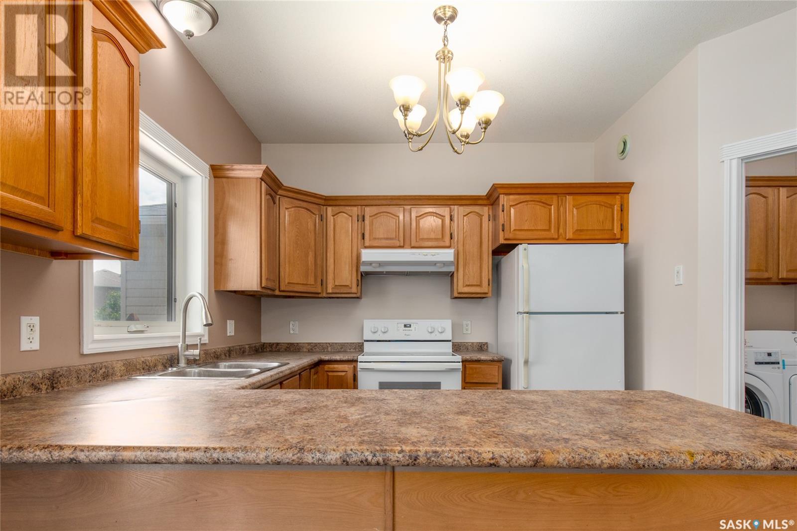 30 Carrington Drive, Moose Jaw, Saskatchewan  S6K 1C2 - Photo 17 - SK014428