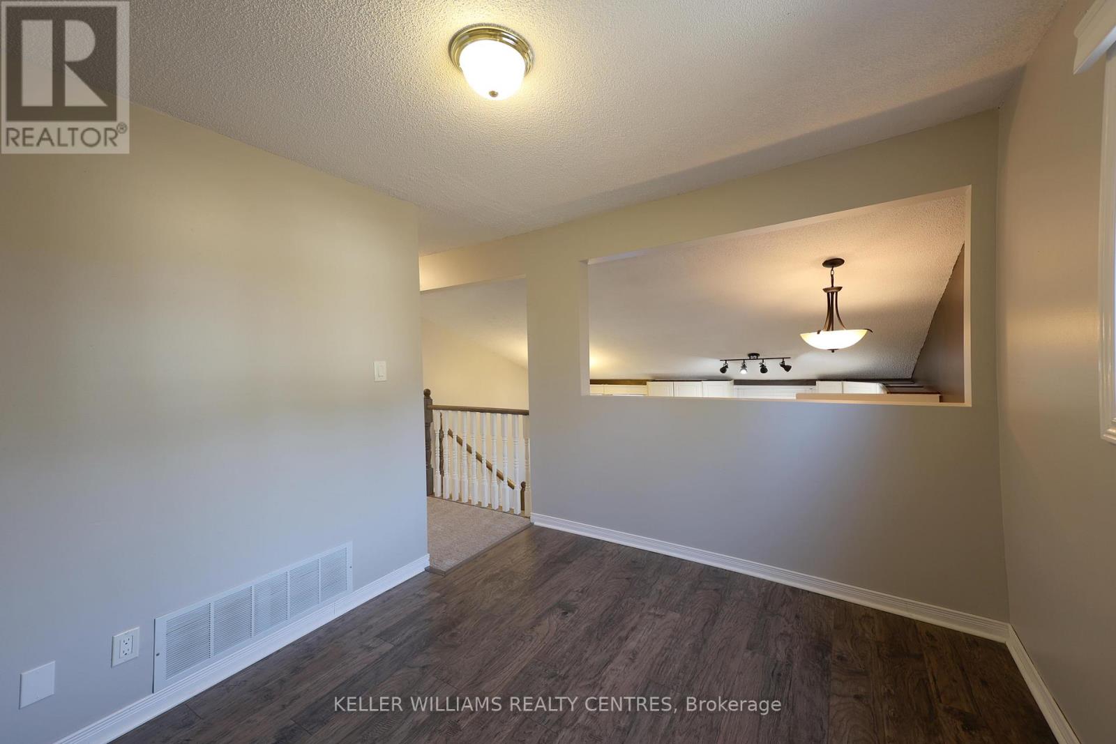 A - 26 Melinda Crescent, Barrie, Ontario  L4N 5G6 - Photo 12 - S12320426