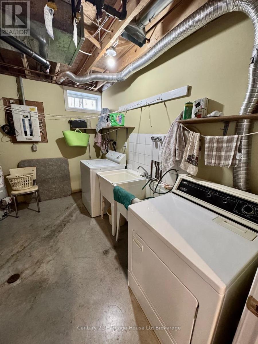 28 Teeple Street, Woodstock, Ontario  N4S 3Y7 - Photo 16 - X12320558