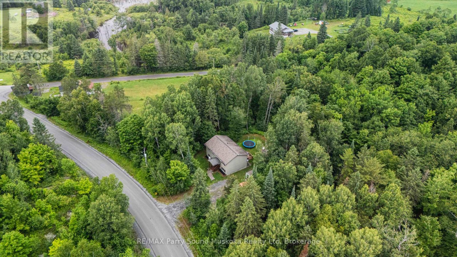 312 Centre Road, Mckellar, Ontario  P2A 0B4 - Photo 45 - X12320468