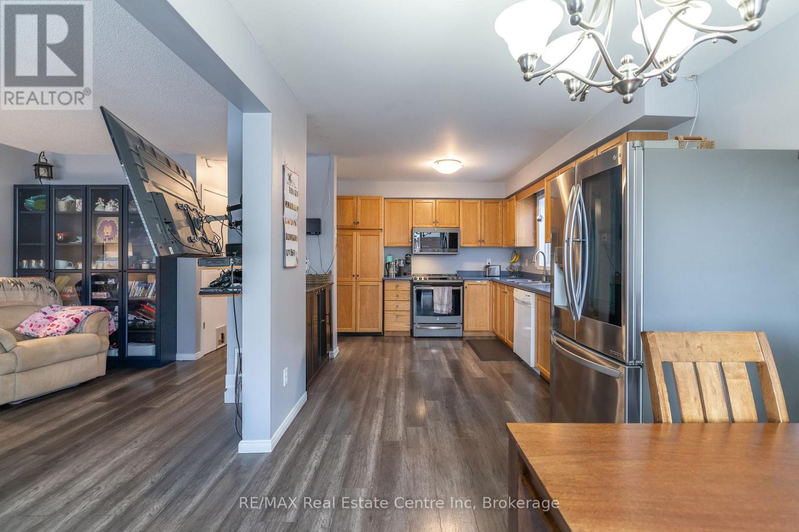 30 O'connor Lane, Guelph, Ontario  N1E 7G4 - Photo 14 - X12320567