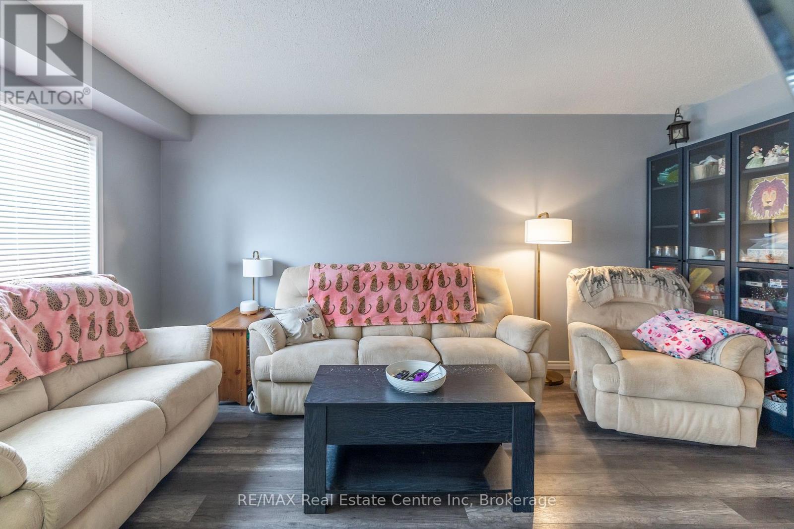 30 O'connor Lane, Guelph, Ontario  N1E 7G4 - Photo 21 - X12320567