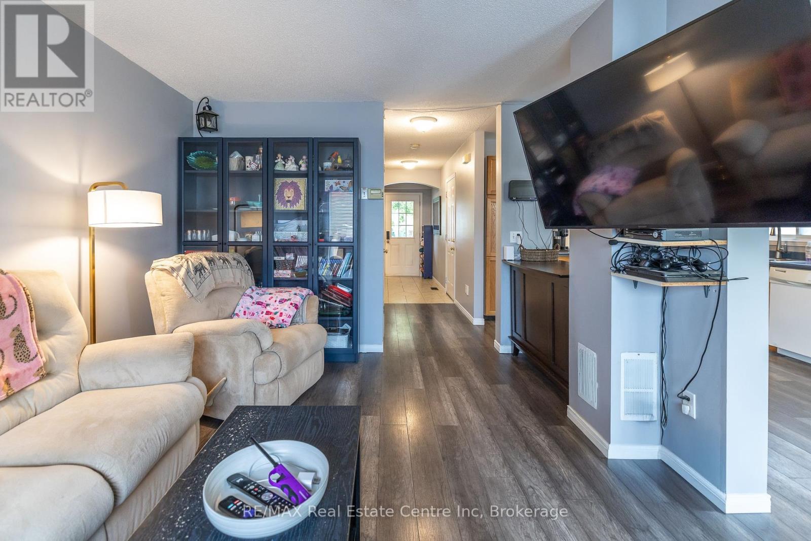 30 O'connor Lane, Guelph, Ontario  N1E 7G4 - Photo 22 - X12320567