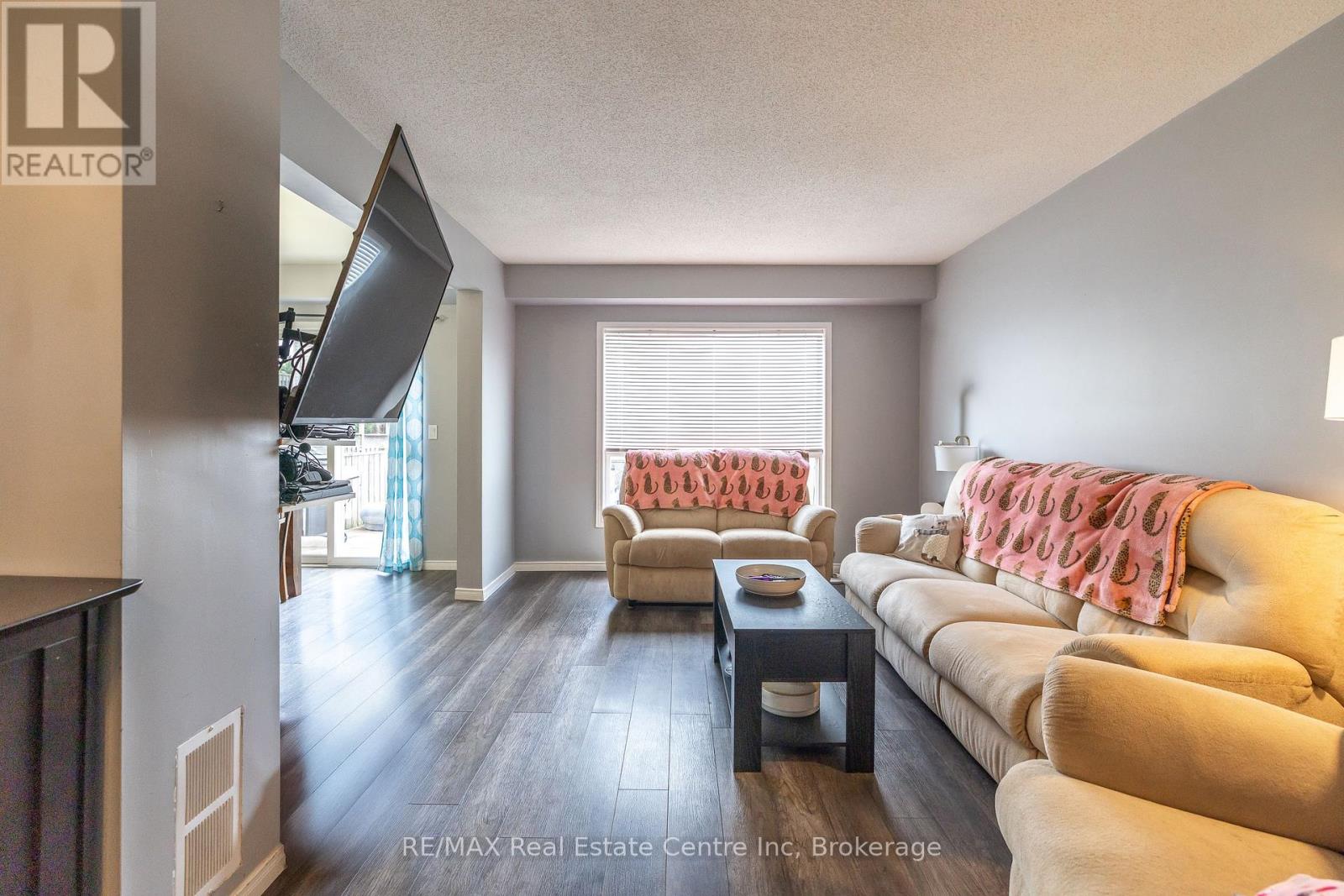 30 O'connor Lane, Guelph, Ontario  N1E 7G4 - Photo 23 - X12320567