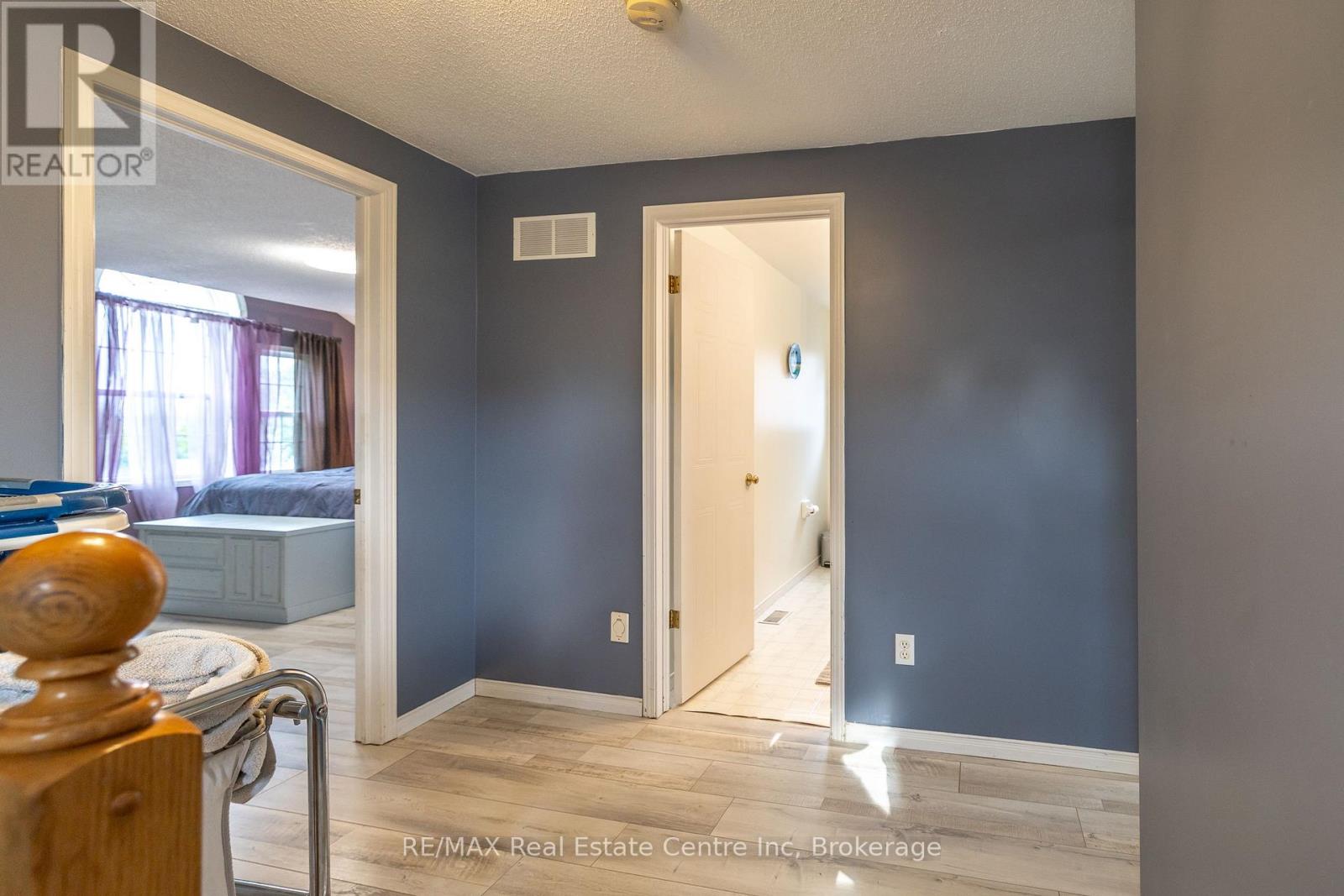 30 O'connor Lane, Guelph, Ontario  N1E 7G4 - Photo 33 - X12320567
