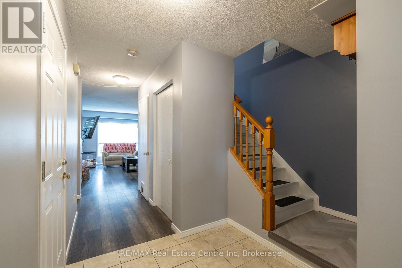 30 O'connor Lane, Guelph, Ontario  N1E 7G4 - Photo 8 - X12320567