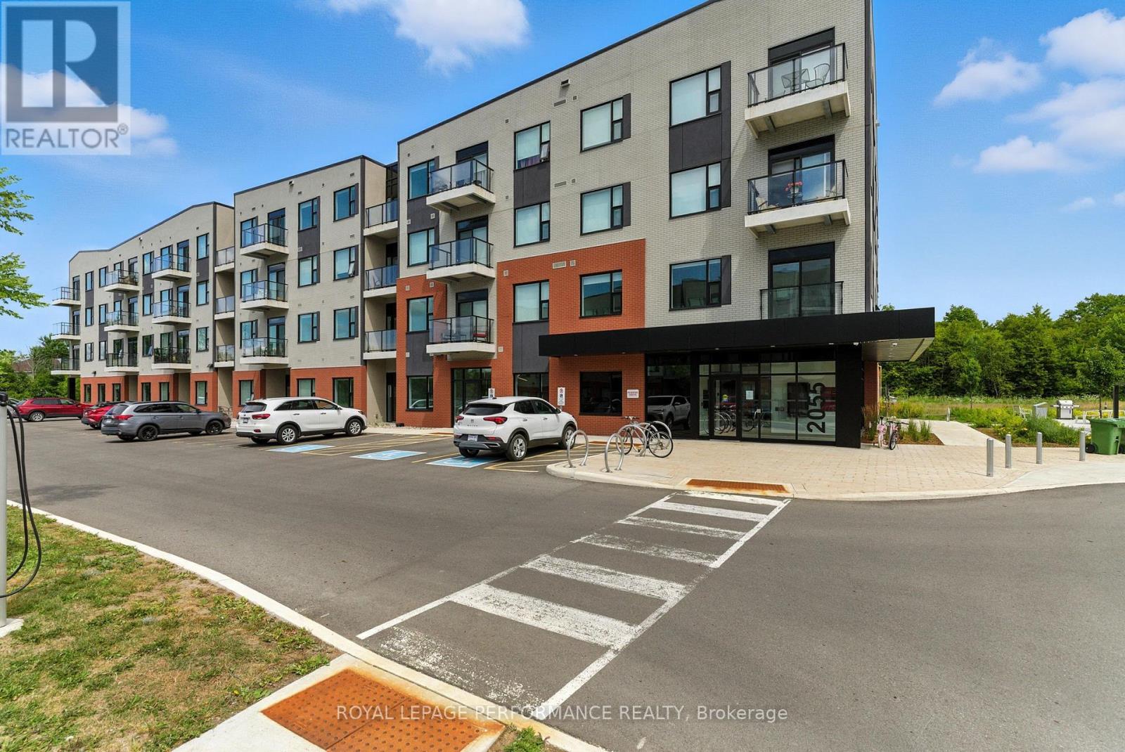 #125 - 2055 PORTOBELLO BOULEVARD, ottawa, Ontario
