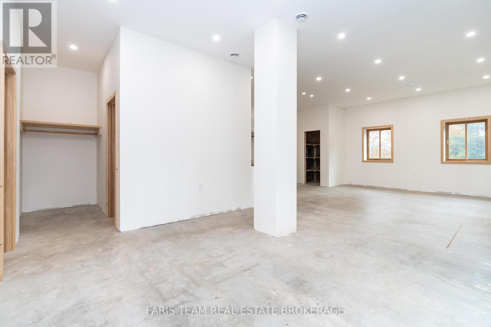 2576 Champlain Road, Tiny, Ontario  L9M 0C9 - Photo 10 - S12320432