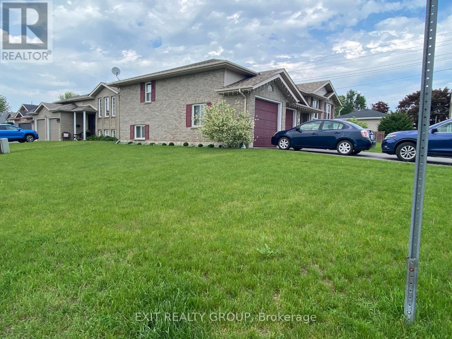 Property at 27 BELVEDERE ROAD image 3