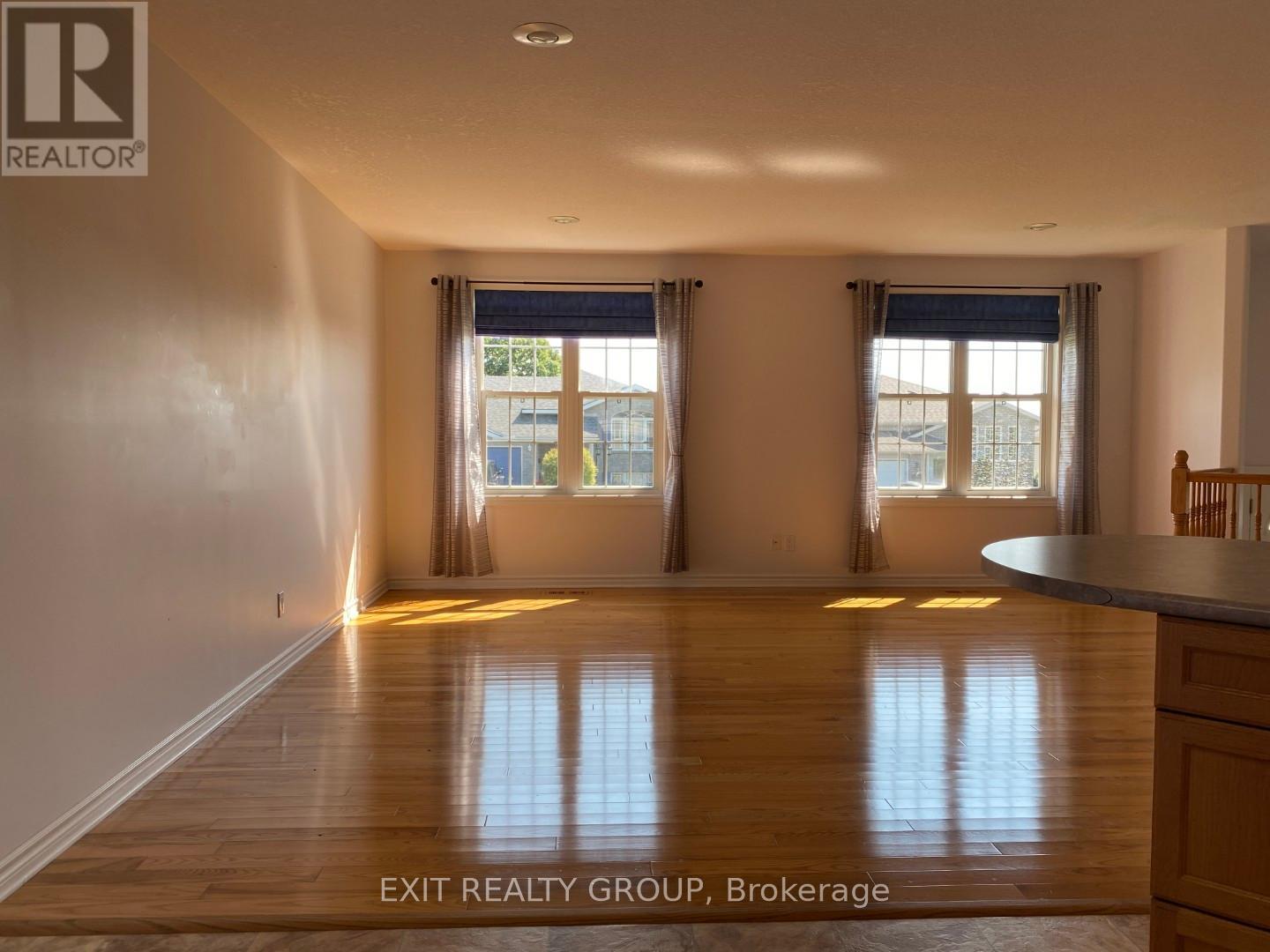 Property at 27 BELVEDERE ROAD image 4