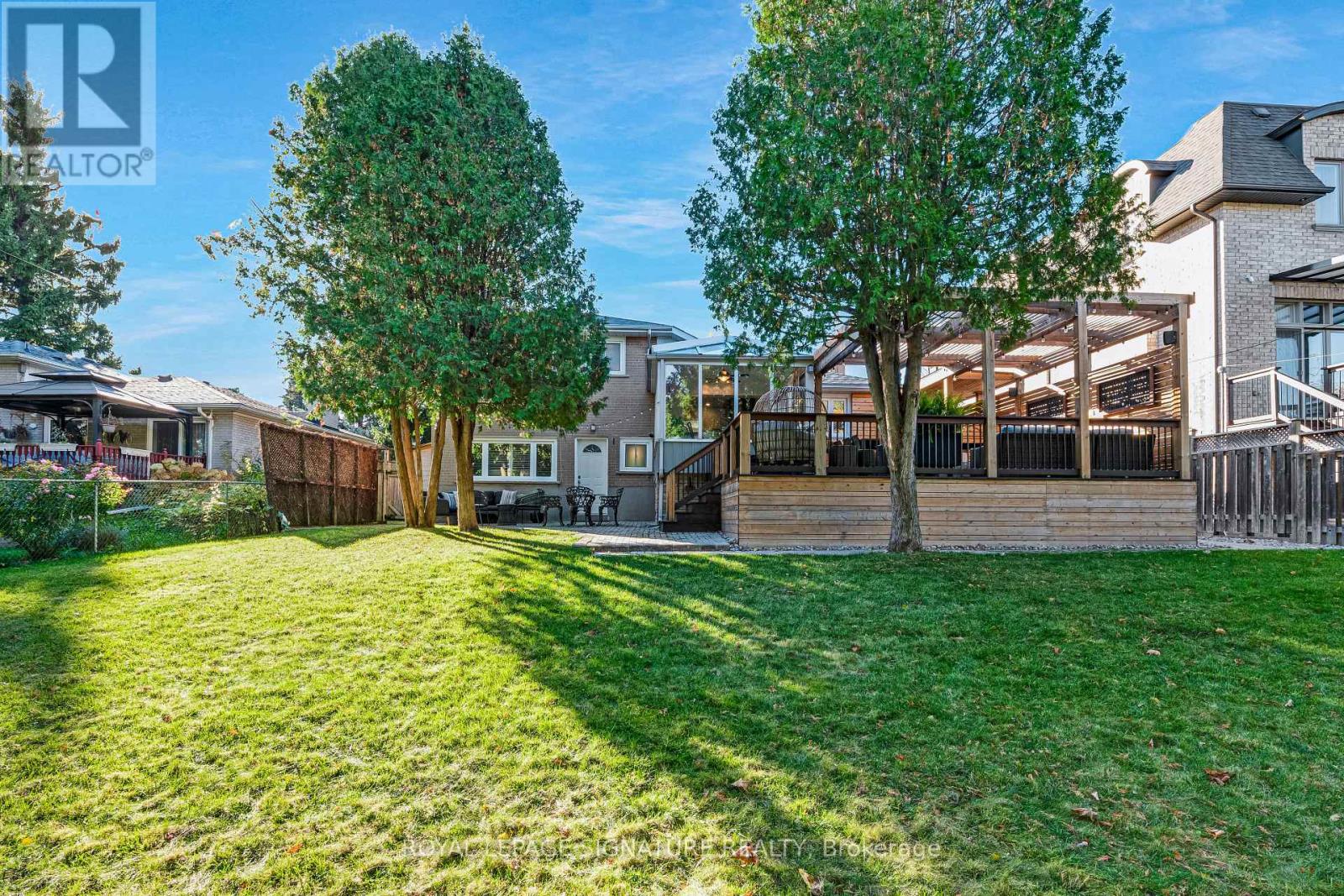 21 Page Avenue, Toronto, Ontario  M2K 2B3 - Photo 33 - C12320522