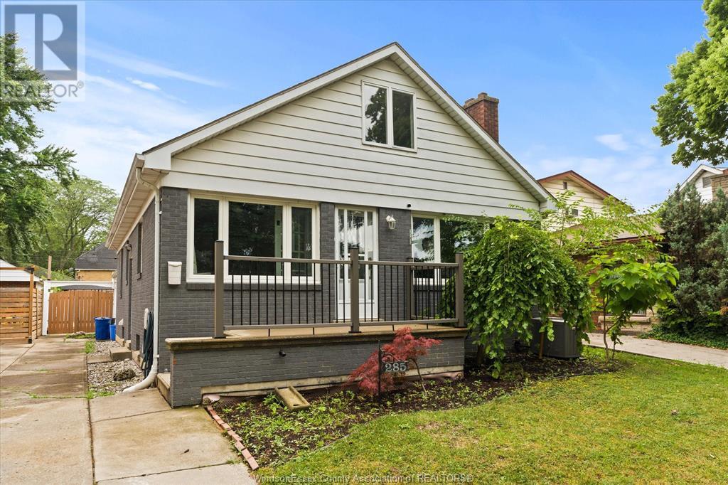Property at 285 Belleperche image 2