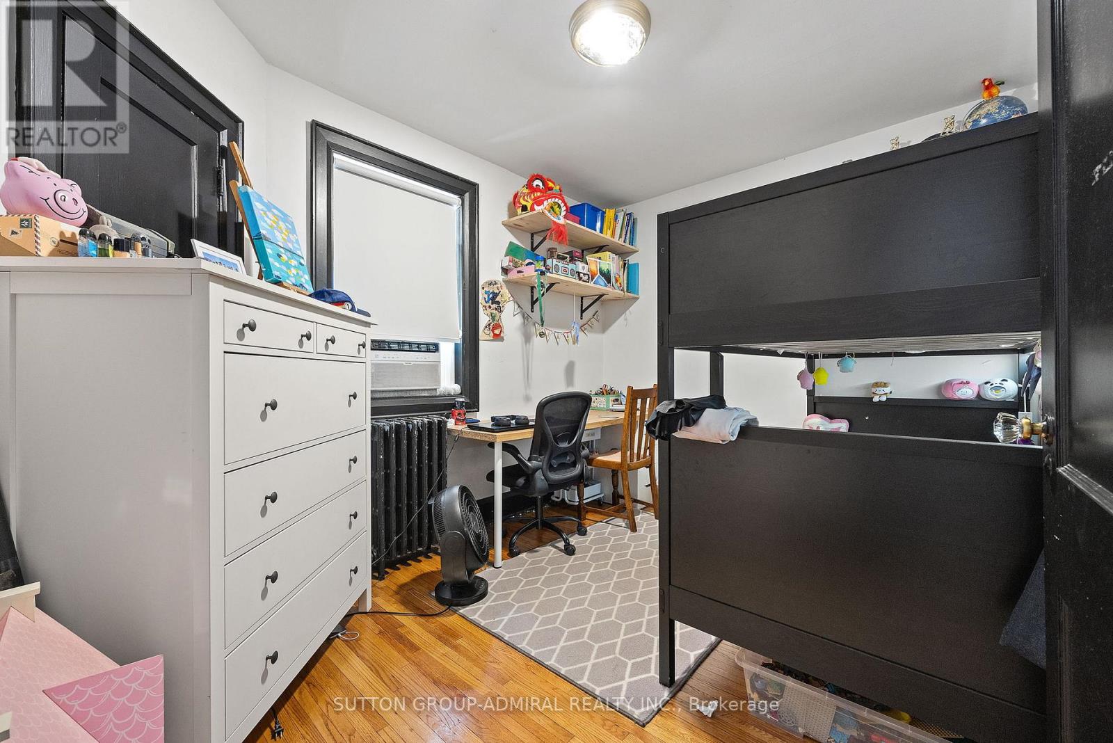 49 & 51 Wineva Avenue, Toronto, Ontario  M4E 2T1 - Photo 34 - E12320481