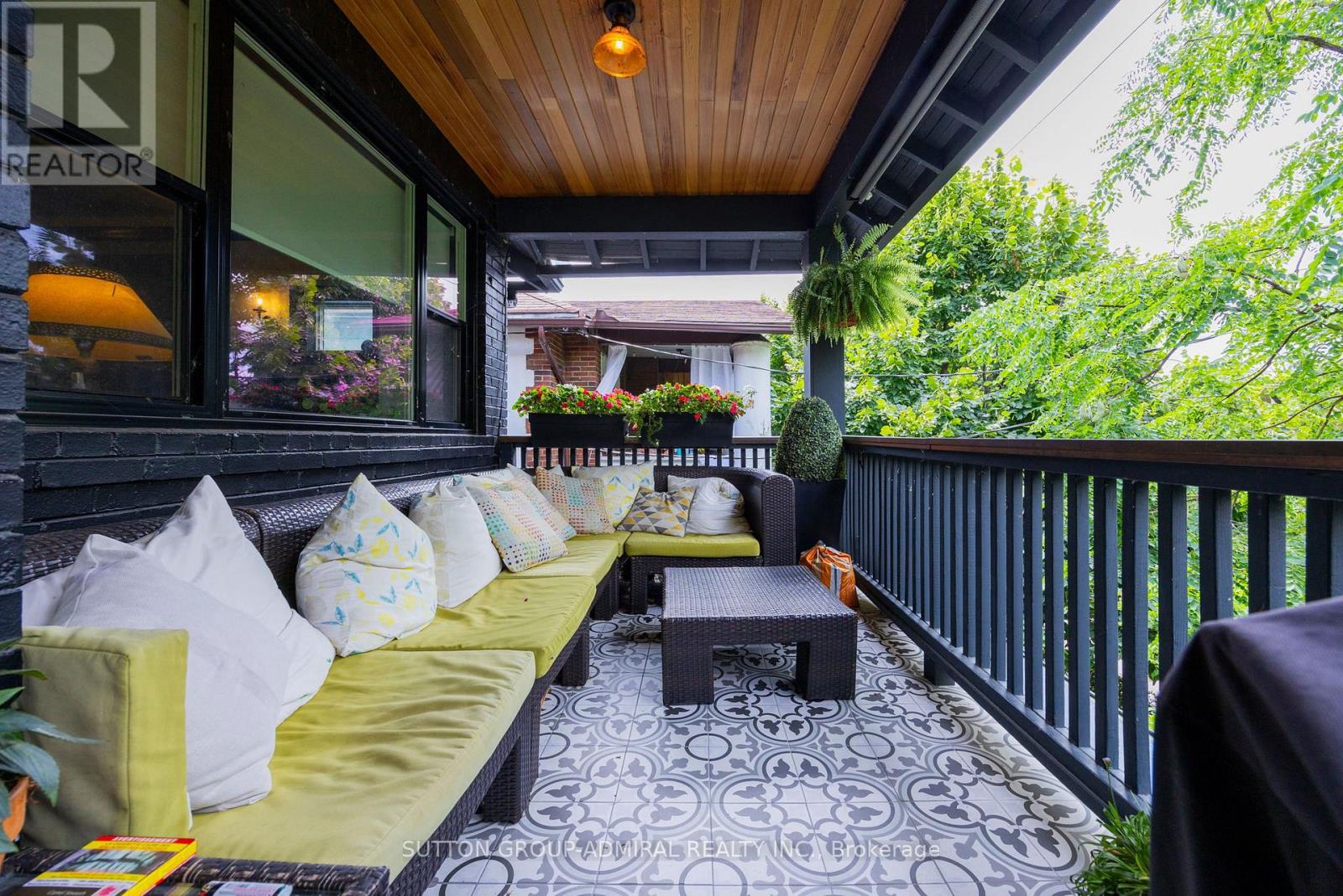 49 & 51 Wineva Avenue, Toronto, Ontario  M4E 2T1 - Photo 35 - E12320481