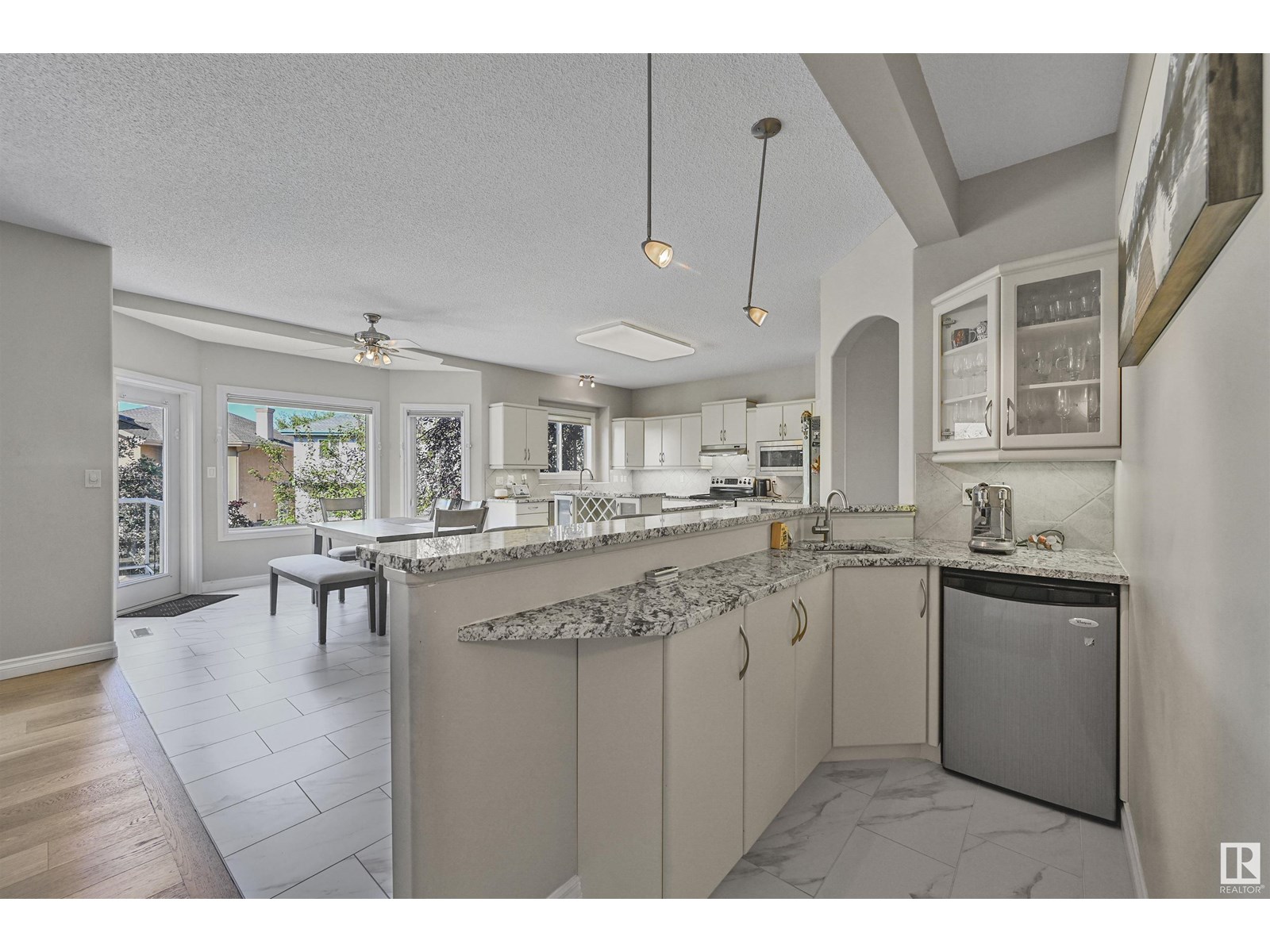 1516 Thorogood Cl Nw, Edmonton, Alberta  T6R 3K7 - Photo 19 - E4450835