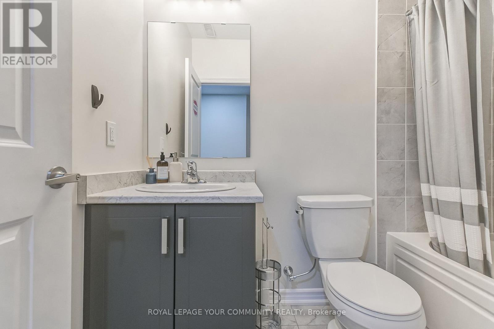 30 Marvin Avenue, Oakville, Ontario  L6H 0Z8 - Photo 28 - W12320477