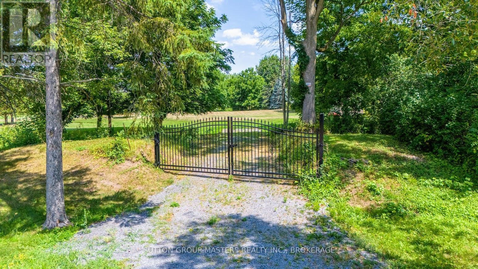 35 CARDIFF LANE, Greater Napanee, Ontario