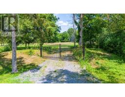 35 CARDIFF LANE, Greater Napanee, Ontario