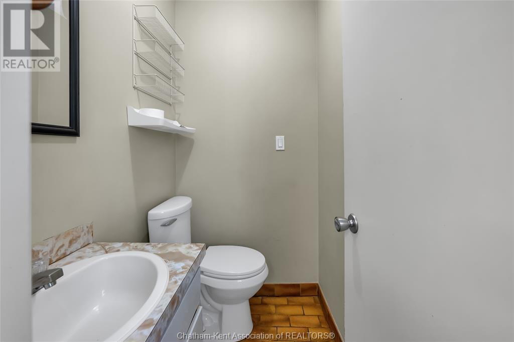 21 Arnold Street Unit# 2, Wallaceburg, Ontario  N8A 3P3 - Photo 12 - 25019562