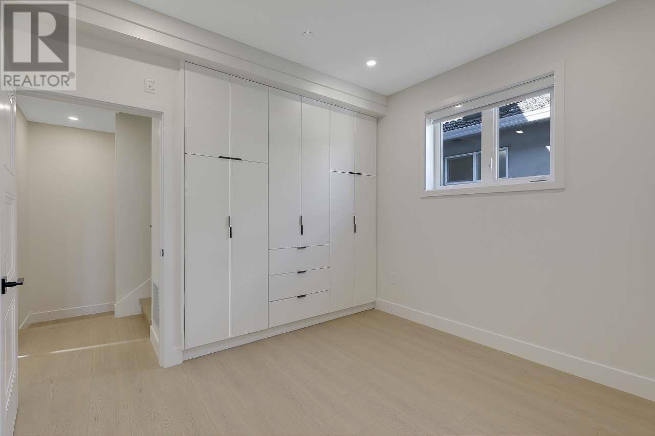 2 3251 E 44 Avenue, Vancouver, British Columbia  V5R 3B2 - Photo 22 - R3032425