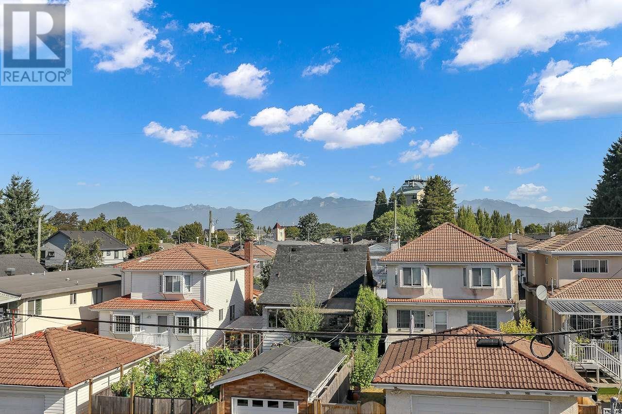 2 3251 E 44 Avenue, Vancouver, British Columbia  V5R 3B2 - Photo 27 - R3032425