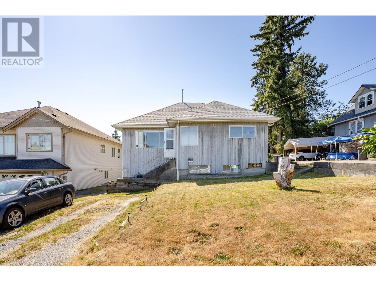 Property at 226 NELSON STREET image 1