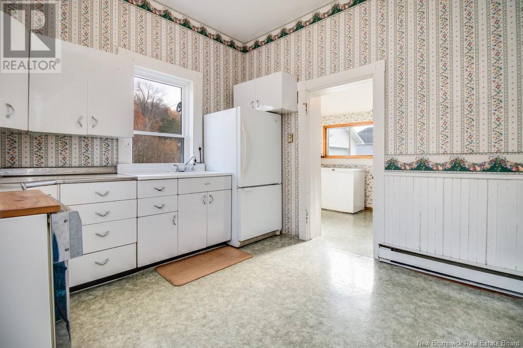 296 Main Street, Hartland, New Brunswick  E7P 2M8 - Photo 13 - NB108313