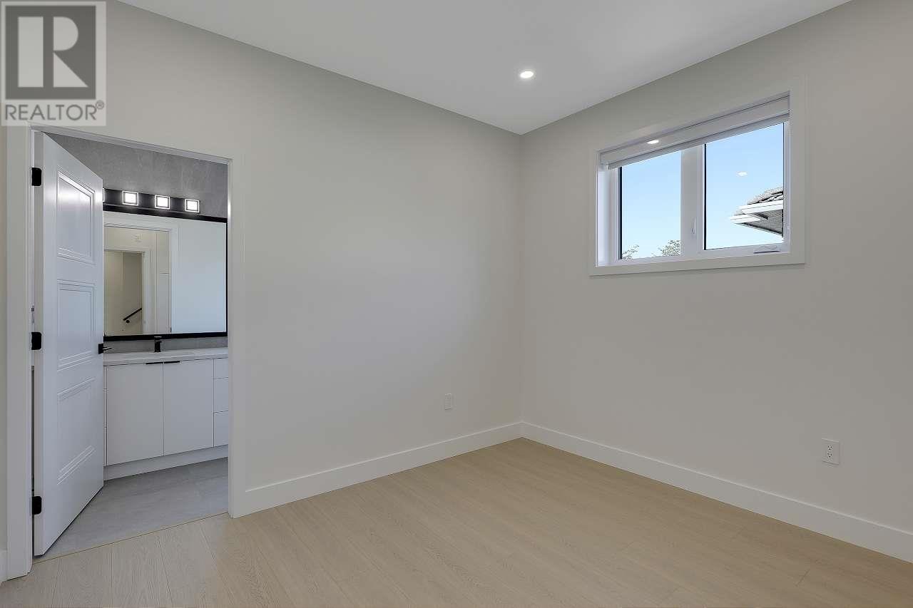 1 3251 E 44 Avenue, Vancouver, British Columbia  V5R 3B2 - Photo 19 - R3032423