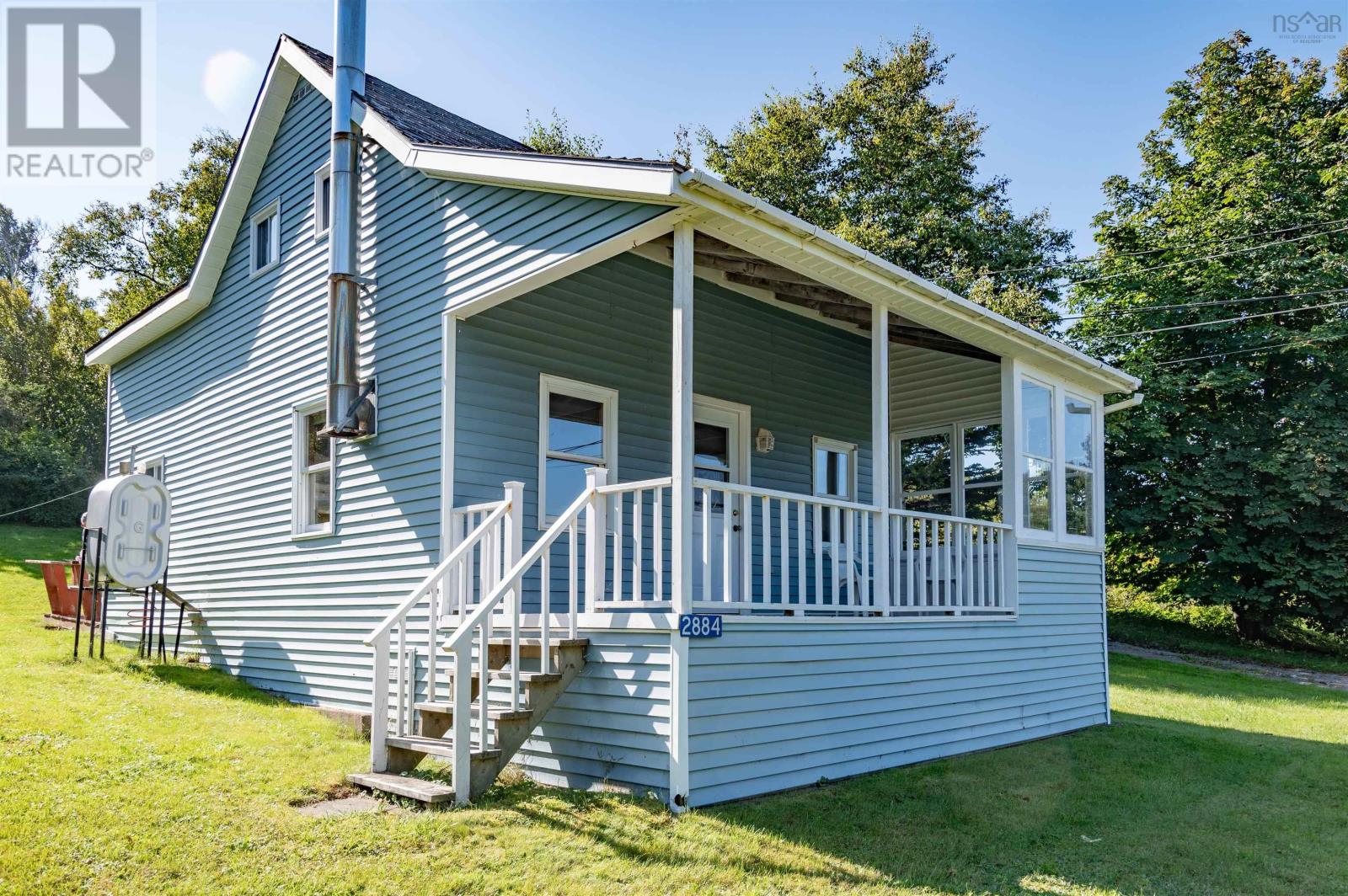 2884 Long Point Road, Harbourville, Nova Scotia  B0P 1E0 - Photo 2 - 202518960