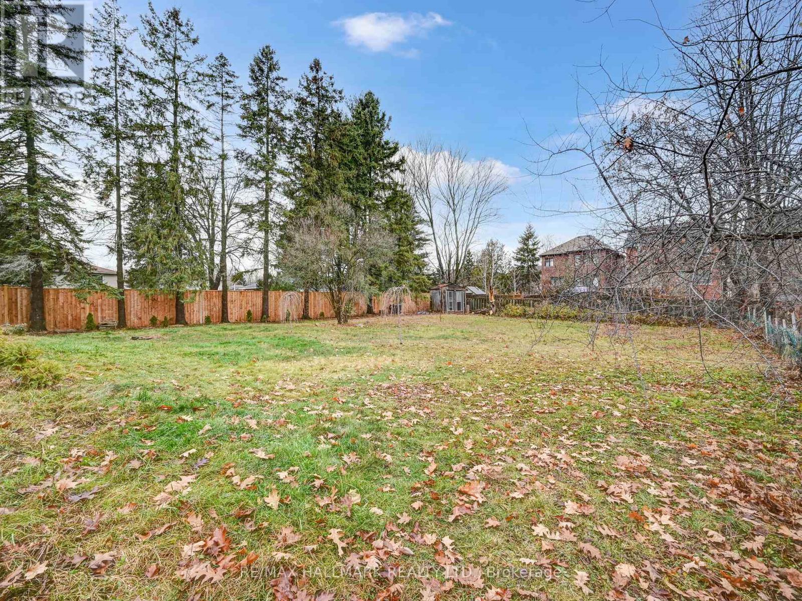 1046 Lebanon Drive, Innisfil, Ontario  L9S 2B7 - Photo 36 - N12320612